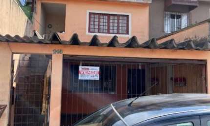Imperdível oportunidade: Casa com 5 quartos na Vila Alzira, São Paulo-SP - 199m², 2 salas, 2 banheiros e 2 vagas de garagem!