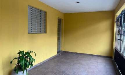 Aluguel de Casa em São Paulo-SP: Casa com 2 Quartos, 1 Suite, 2 Salas, 2 Banheiros e 1 Vaga na Garagem no Conjunto Habitacional Marechal Mascarenhas de Morais - 100m².