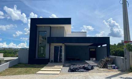 Casa à Venda, 3 Suítes, Condominio Cataguá Way, Taubaté