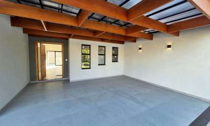 Casa com Piscina à Venda, Residencial Alphaville, Taubaté