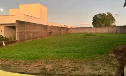 Terreno à Venda, Residencial Pinheiros de Tremembé, Tremembé
