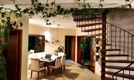 Sobrado com 4 suítes, Condomínio Taubaté Village, Taubaté/SP