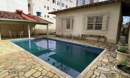 Casa com 4 quartos à venda na Rua Anízio Ortiz Monteiro, 555, Centro, Taubaté