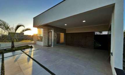 Casa à Venda no Condomínio Pérola do Vale, Tremembé