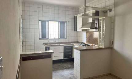 Casa com 3 quartos à Venda, Esplanada Independência, Taubaté