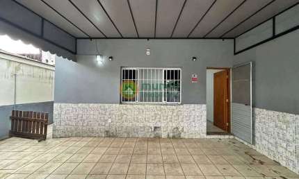 Casa com 3 quartos à venda na Rua Ângelo Zuim, 67, Esplanada Independência, Taubaté