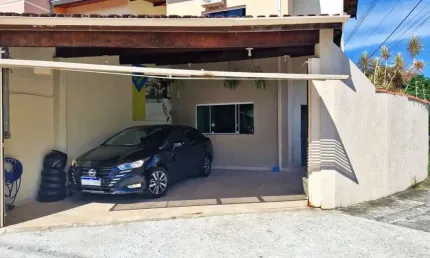 Sobrado com 2 suítes à Venda, Portal da Mantiqueira, Taubaté