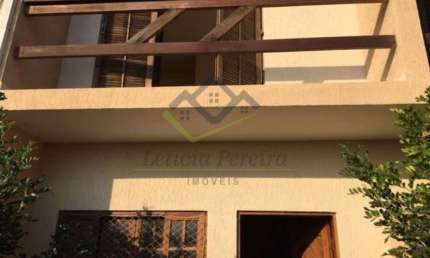 Sobrado com 2 dormitórios à venda, 66 m² por R$ 350.000,00 - Vila Brasileira - Mogi das Cruzes/SP