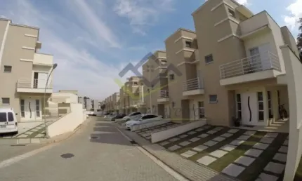 Sobrado com 3 dormitórios à venda, 176 m² por R$ 890.000,00 - Meu Cantinho - Suzano/SP