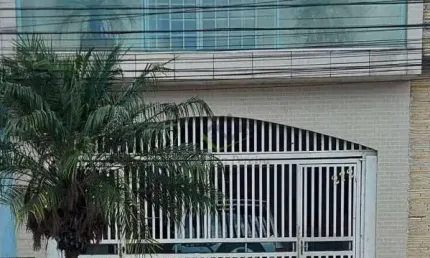 Sobrado com 3 dormitórios à venda, 150 m² por R$ 450.000,00 - Parque Maria Helena - Suzano/SP