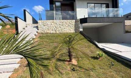 Sobrado com 3 dormitórios à venda, 210 m² por R$ 1.690.000,00 - Cézar de Souza - Mogi das Cruzes/SP