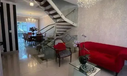 Sobrado com 3 dormitórios à venda, 232 m² por R$ 1.500.000,00 - Chácara Faggion - Suzano/SP