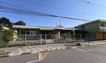 Casa com 3 dormitórios para alugar, 400 m² por R$ 16.128,00/mês - Centro - Suzano/SP