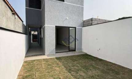 Sobrado com 3 dormitórios à venda, 102 m² por R$ 590.000,00 - Vila Amorim - Suzano/SP