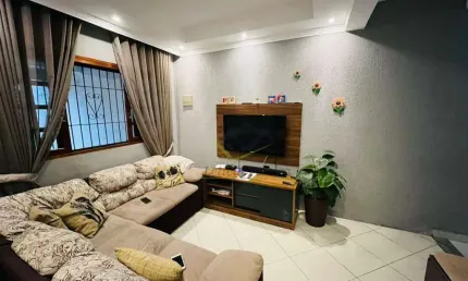 Sobrado 3 Quartos à venda, 236 m² por R$ 750.000 - Jardim Imperador - Suzano/SP