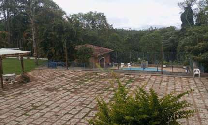 Chácara com 3 dormitórios à venda, 24000 m² por R$ 1.000.000,00 - Baruel - Suzano/SP
