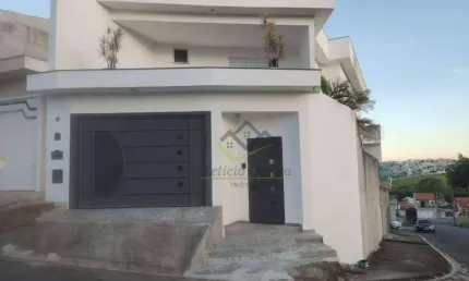Sobrado com 3 dormitórios à venda, 292 m² por R$ 800.000,00 - Residencial Colinas - Mogi das Cruzes/SP