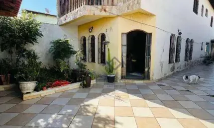 Sobrado com 4 Quartos à venda, 254 m² por R$ 850.000 - Vila Figueira - Suzano/SP