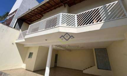 Casa com 3 dormitórios à venda, 229 m² por R$ 710.000 - Vila Correa - Ferraz de Vasconcelos/SP