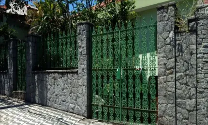 CASA A VENDA, 03 QUARTOS, 02 SUÍTES, 06 VAGAS, PENHA, SÃO PAULO