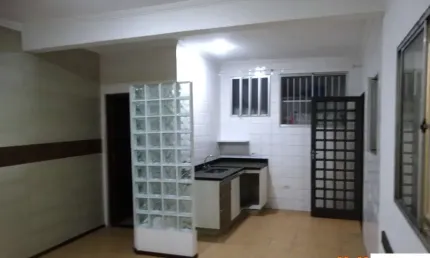 Casa com 2 quartos para alugar em Cangaíba, São Paulo 