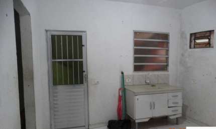 Casa com 1 quarto para alugar em Cangaíba, São Paulo 