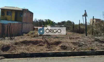 Lote 300m2 - Água - Luz - Asfalto - Esgoto - Semi-plano - Documento