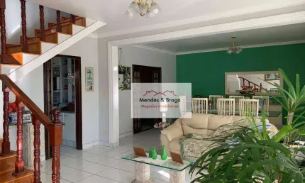 Sobrado com 3 dormitórios à venda, 300 m² por R$ 565.000,00 - Jardim Robru - São Paulo/SP