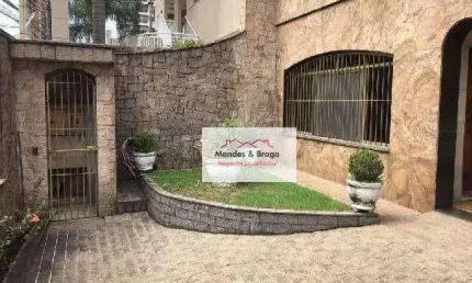 Casa com 4 quartos à venda na Rua Brás Cubas, Jardim Maia, Guarulhos