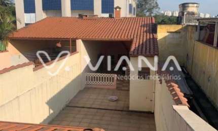 Sobrado 4 dormitórios à Venda no Bairro Cerâmica em São Caetano do Sul