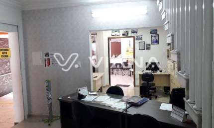 Sobrado Comercial á Venda no Bairro Osvaldo Cruz em São Caetano do Sul!