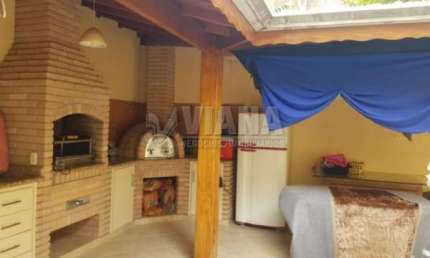 Sobrado Comercial  á venda com 4  dormitórios  no Bairro Santa Paula em  São Caetano Do Sul