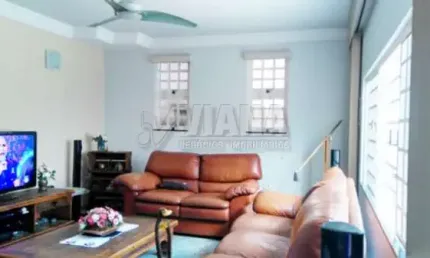 Casa à  Venda 3 suítes  no Bairro  Olímpico em São Caetano Do Sul