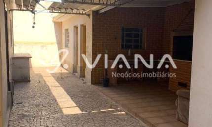 Casa Térrea à Venda no Bairro  Centro em São Caetano do Sul