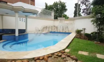 Sobrado à Venda ou Locação com 5 Suítes no Jardim São Caetano em São Caetano Do Sul