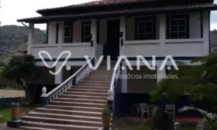 Fazenda à Venda com 5 Dormitórios  em Itabaquara na Cidade de Piquete /SP.