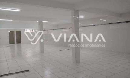 Salão Comercial á Venda no Bairro Vila Homero Thon em Santo André