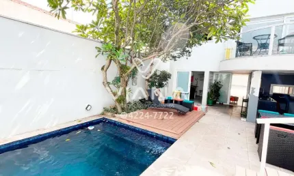 Sobrado Alto Padrão com 3 Suítes à Venda no Bairro Olímpico em São Caetano do Sul.