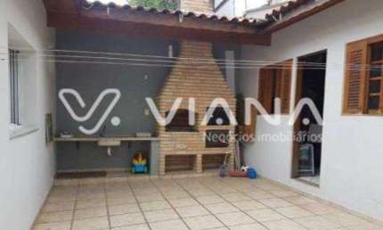 Sobrado à Venda com 3 Dormitórios no Bairro Jardim na Cidade de Santo André