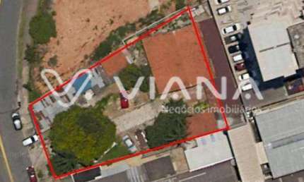 Terreno à Venda no Bairro Utinga na Cidade de Santo André