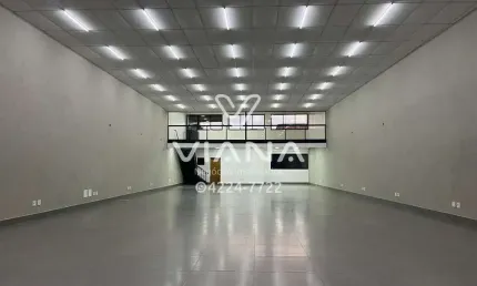 Loja Comercial À Venda e para Alugar no Bairro Centro em São Caetano do Sul.