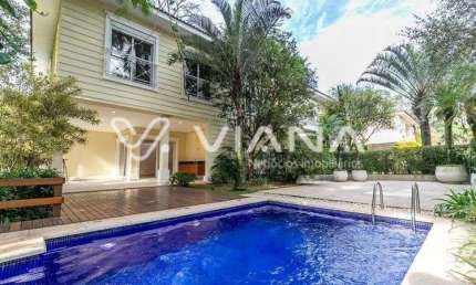 Casa de Alto Padrão á Venda em Condomínio de 710 m² no Jardim Petrópolis, São Paulo
