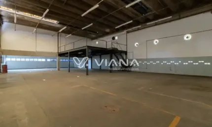 Galpão 2000m² com doca para alugar bairro jardim alice barueri sp