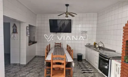 Sobrado à venda com 3 dormitórios no  Bairro Olímpico em São Caetano do Sul
