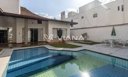 Casa a Venda com 5 suites no Jardim São Caetano em São Caetano do Sul!