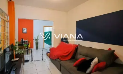Sobrado com 2 dormitorios à Venda ou Locação no Bairro Cerâmica em São Caetano do Sul !