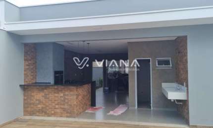 Casa Nova em Condomínio Fechado à Venda na Cidade de Porto Feliz /SP.