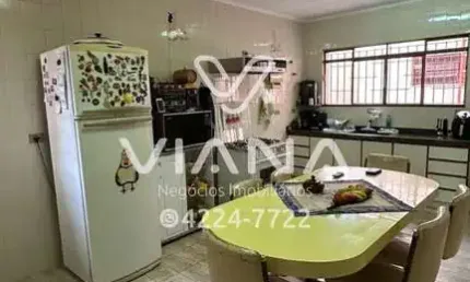 Excelente sobrado com 3 quartos, suíte e 5 vagas no Valparaíso Santo André