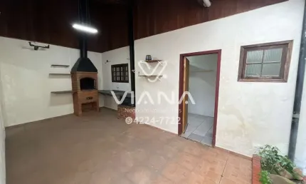 Casa Térrea 2 Dormitórios com Churrasqueira e 2 Vagas no Bairro Cerâmica - São Caetano do Sul