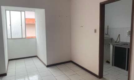 Apartamento à venda, 45m2, 1/4, sala, banheiro, vaga de garagem